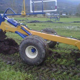 Level Fabricators - Agricultural - Tile Layer